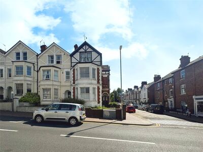 1 bedroom  Flat to rent