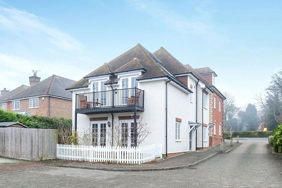 Main image of 2 bedroom  Flat to rent, Webbs Orchard, Matfield, Kent, TN12