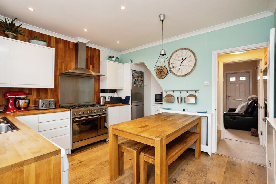 Kitchen / Breakfast Room