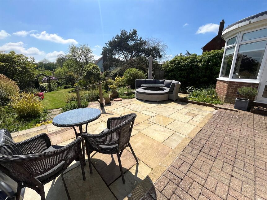 3 bedroom Semi Detached House for sale, Stone Cross Road, Wadhurst, TN5