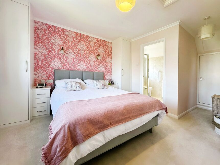 3 bedroom Semi Detached House for sale, Stone Cross Road, Wadhurst, TN5