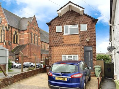 Quarry Road, 1 bedroom  Flat to rent, £1,000 pcm