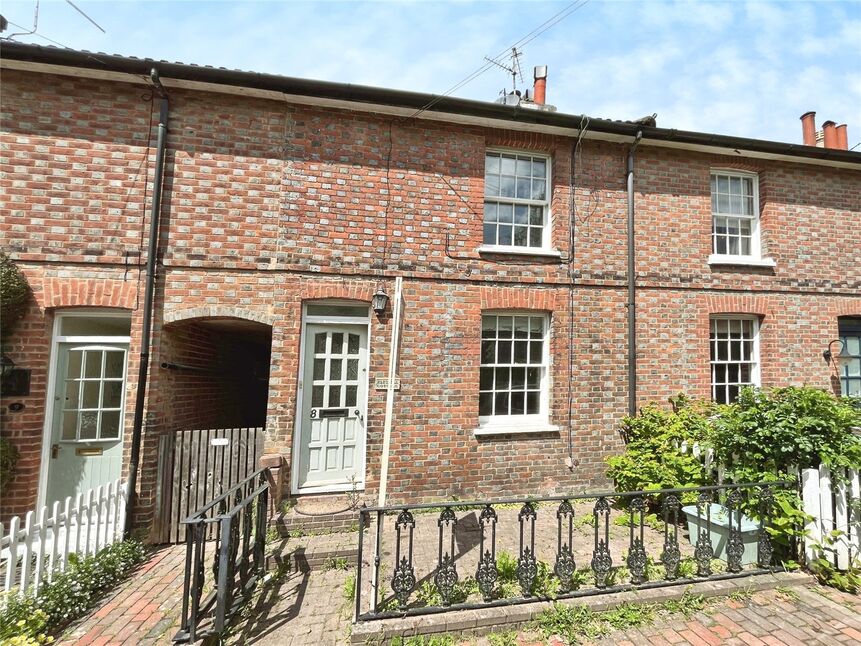 Main image of 2 bedroom Mid Terrace House for sale, Poona Road, Tunbridge Wells, Kent, TN1