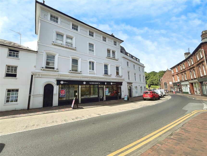 Main image of 2 bedroom Flat for sale, Nevill Street, Tunbridge Wells, Kent, TN2