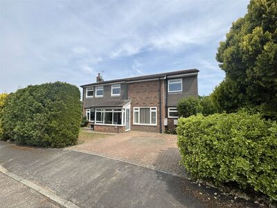 The Greenways, 4 bedroom Detached House for sale, &pound;650,000