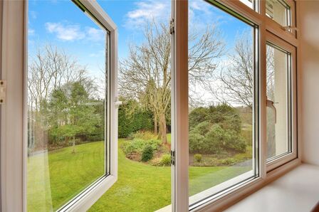 1 bedroom  Flat for sale