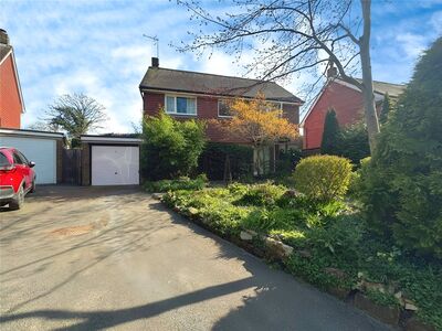 Shirley Gardens, 4 bedroom Detached House to rent, &pound;2,750 pcm