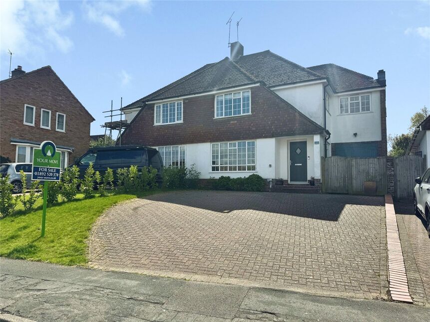 4 bedroom Semi Detached House for sale