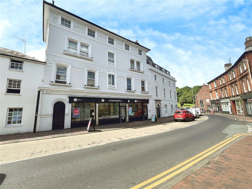 Main image of 2 bedroom Flat to rent, Nevill Street, Tunbridge Wells, Kent, TN2