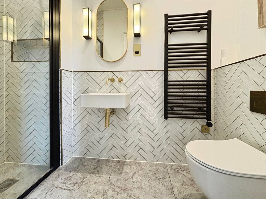 En-Suite Shower Room