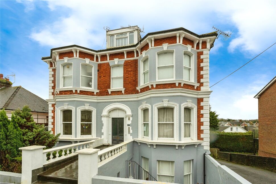 Main image of 1 bedroom Flat to rent, Woodbury Park Road, Tunbridge Wells, Kent, TN4