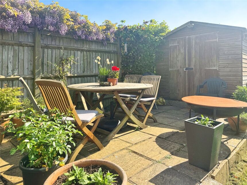Main image of 3 bedroom Semi Detached House for sale, Sandhurst Avenue, Pembury, Kent, TN2