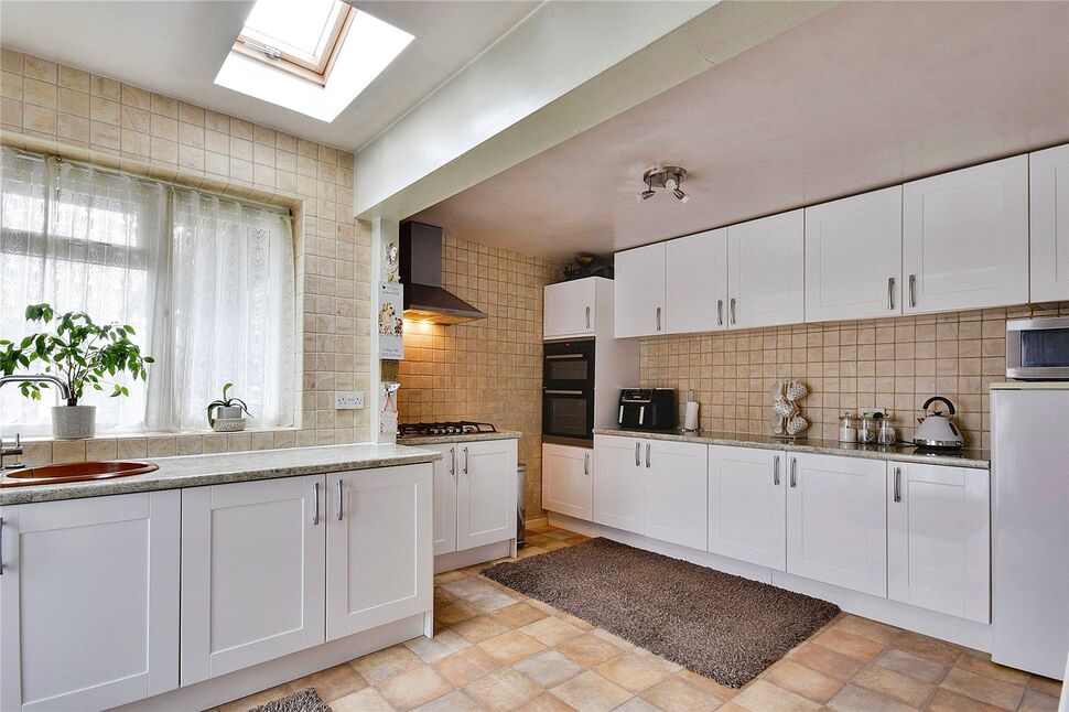 Kitchen / Breakfast Room