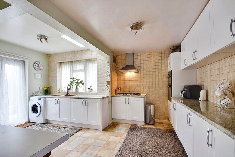 Kitchen / Breakfast Room