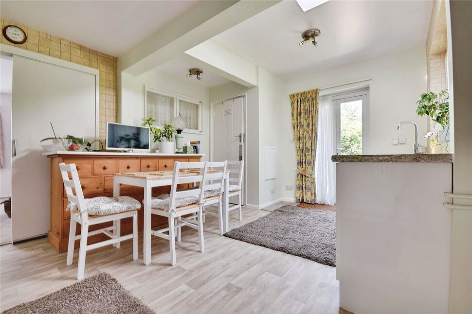 Kitchen / Breakfast Room
