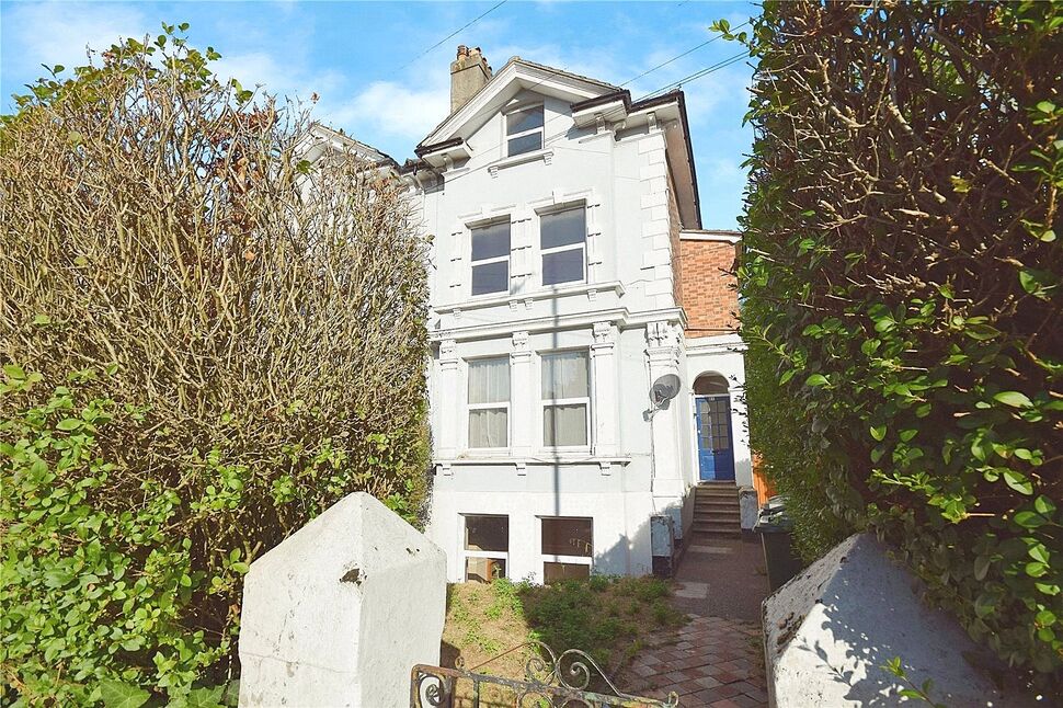 Main image of 5 bedroom Semi Detached House for sale, Upper Grosvenor Road, Tunbridge Wells, Kent, TN1