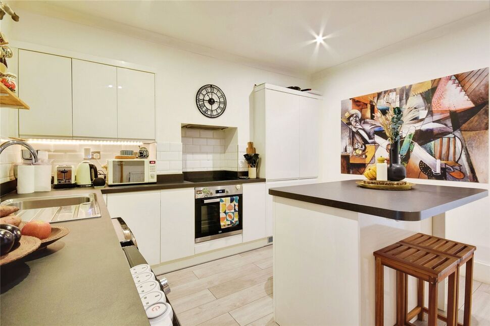 Kitchen / Breakfast Room