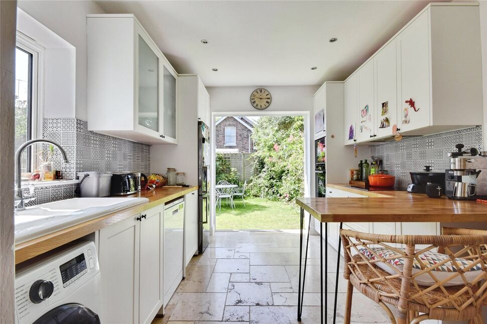 Kitchen / Breakfast Room