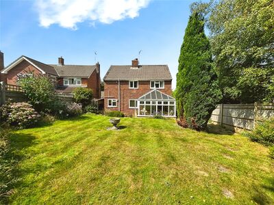 Woodhill Park, 3 bedroom Detached House for sale, £575,000