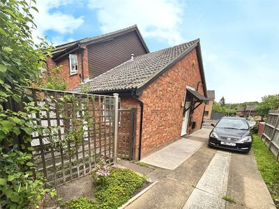 1 bedroom Semi Detached Bungalow for sale