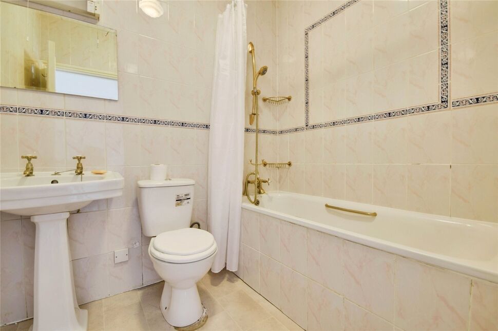 Bathroom WC