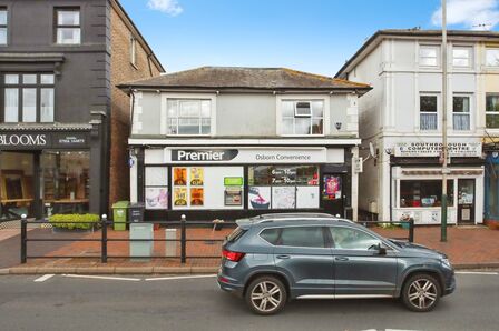 London Road, 1 bedroom  Flat for sale, £155,000