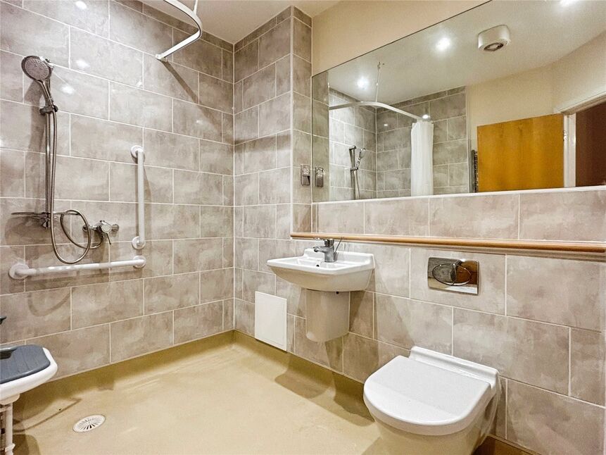 En-Suite Shower Room WC
