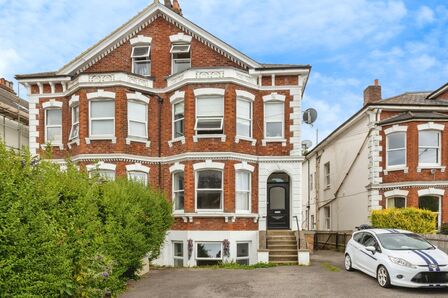 1 bedroom  Flat for sale