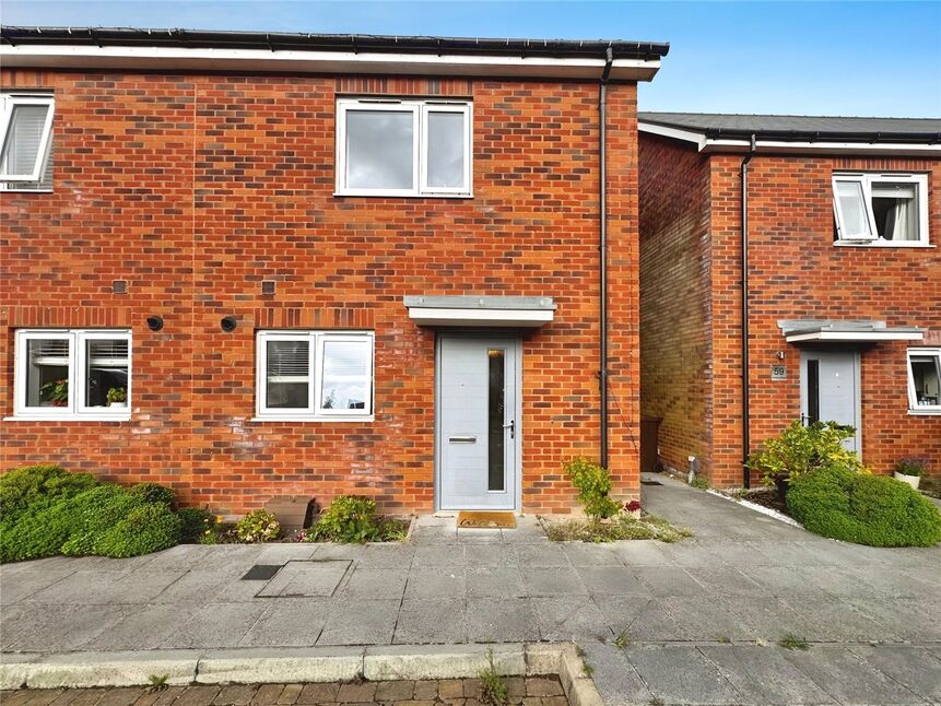 Main image of 2 bedroom Semi Detached House to rent, Golding Road, Tunbridge Wells, Kent, TN2