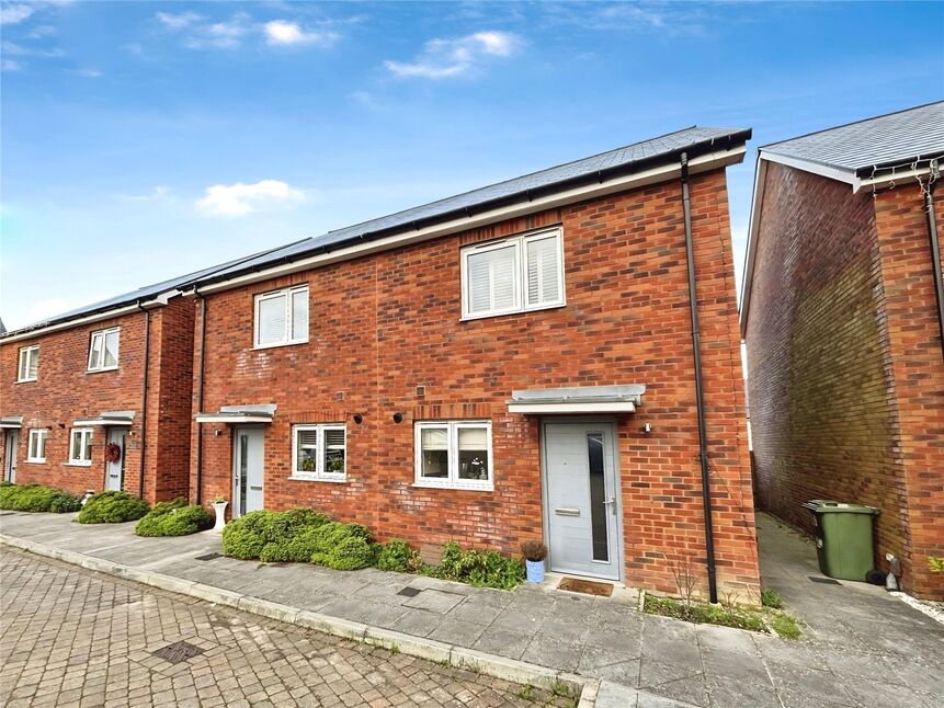 Main image of 2 bedroom Semi Detached House to rent, Golding Road, Tunbridge Wells, Kent, TN2