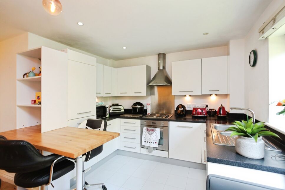 Kitchen / Living Room