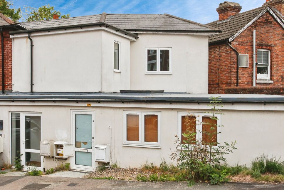 Main image of 1 bedroom Flat for sale, Dynevor Road, Tunbridge Wells, Kent, TN4