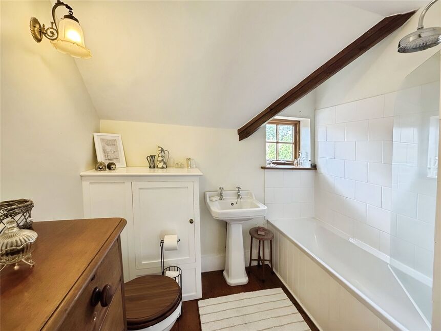 Bathroom / Utility