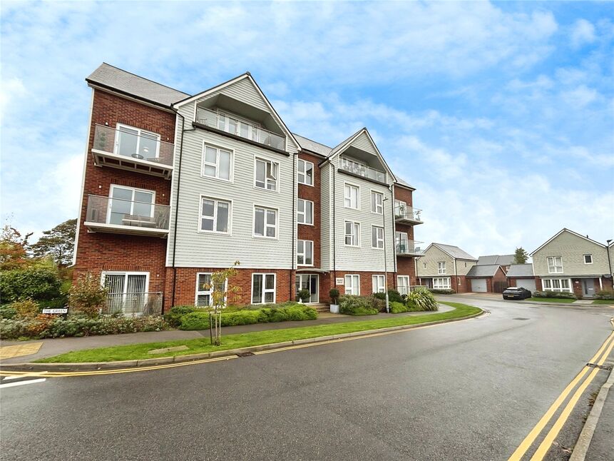 Main image of 2 bedroom  Flat to rent, Herald Gardens, Tunbridge Wells, Kent, TN2