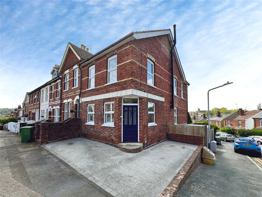 Main image of 4 bedroom End Terrace House for sale, Cambrian Road, Tunbridge Wells, Kent, TN4