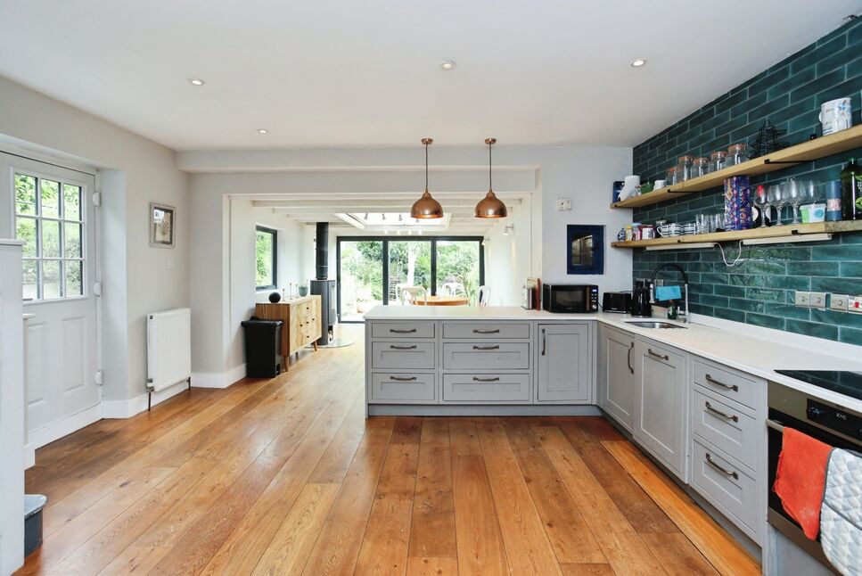 Kitchen / Dining Room