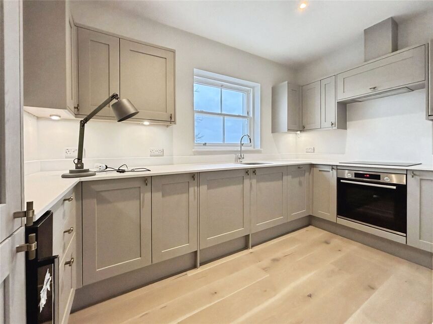 Main image of 2 bedroom  Flat to rent, High Street, Pembury, Kent, TN2