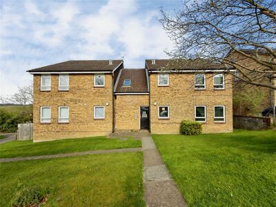 Oakwood Rise, Flat for sale, &pound;129,500