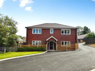 Henwood Green Road, 4 bedroom Detached House for sale, &pound;900,000