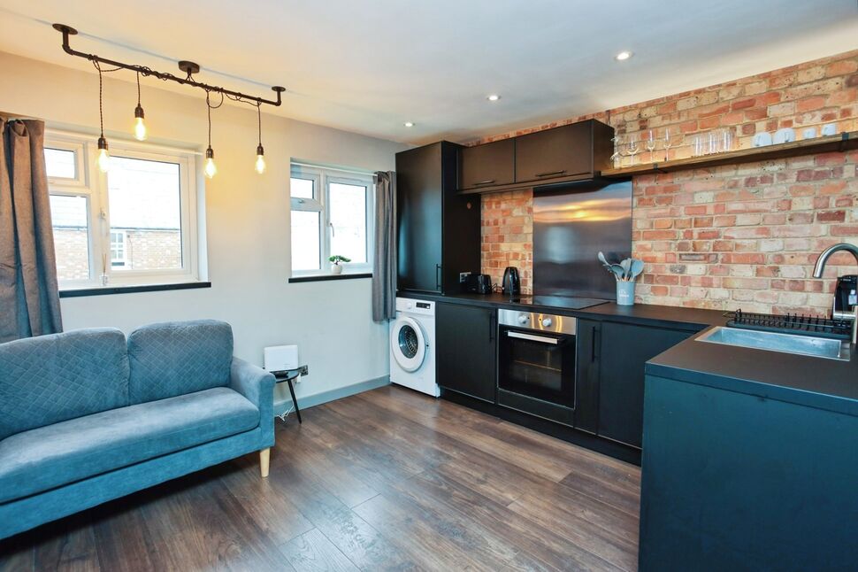 Kitchen / Living Room