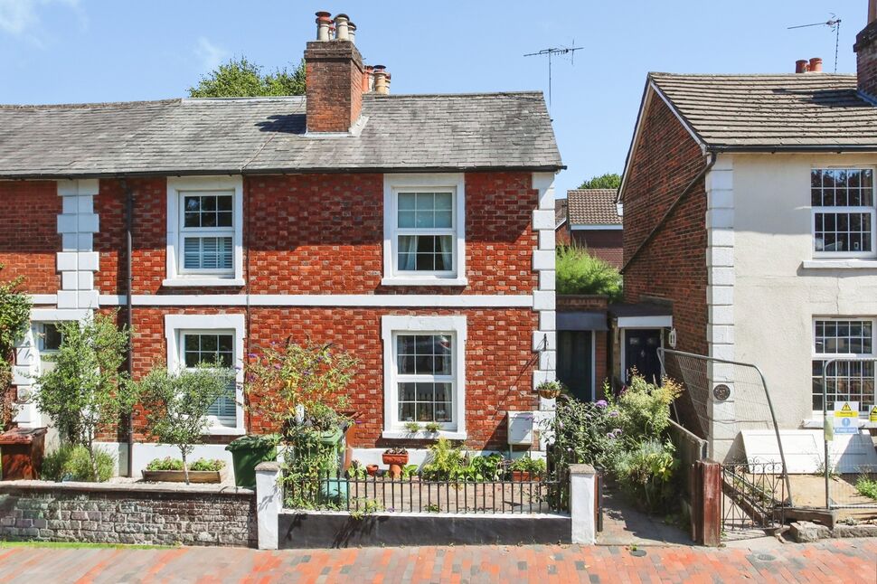 Main image of 3 bedroom End Terrace House for sale, Frant Road, Tunbridge Wells, Kent, TN2
