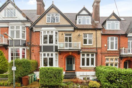 Madeira Park, 2 bedroom Flat for sale, &pound;350,000