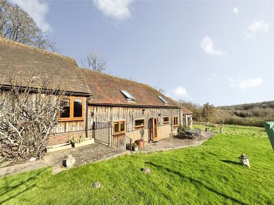 3 bedroom Detached House to rent