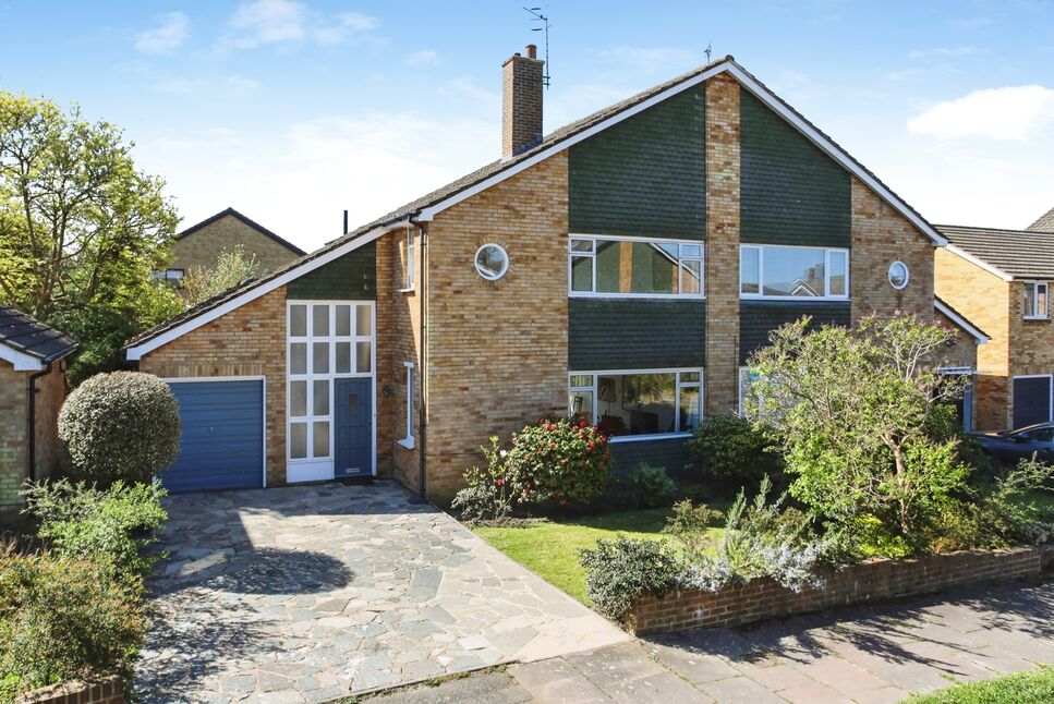 Main image of 3 bedroom Semi Detached House for sale, Shirley Gardens, Tunbridge Wells, Kent, TN4
