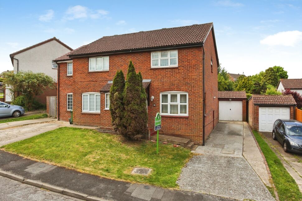 Main image of 3 bedroom Semi Detached House for sale, Tunbridge Wells, Kent, TN2