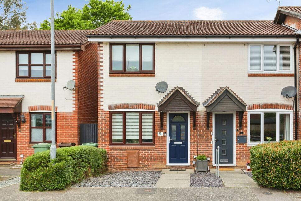 Main image of 2 bedroom End Terrace House for sale, St Andrews Close, Paddock Wood, Kent,, TN12