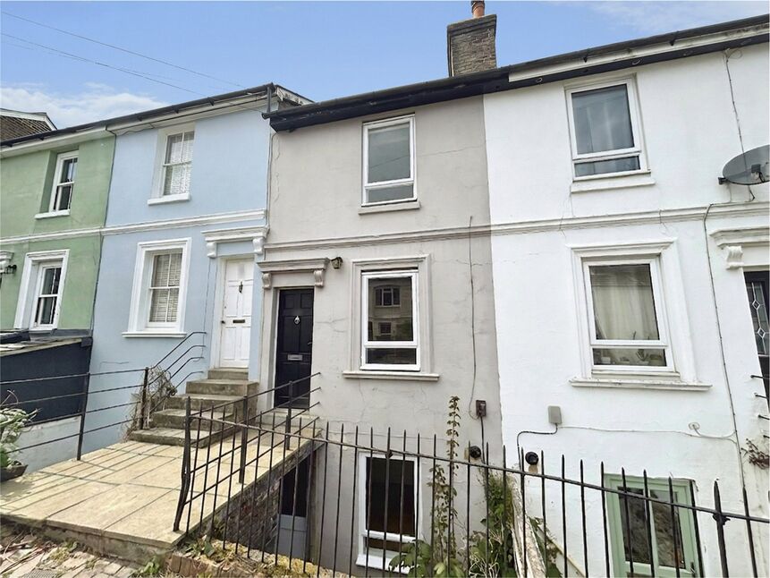 Main image of 3 bedroom Mid Terrace House to rent, Rochdale Road, Tunbridge Wells, Kent, TN1