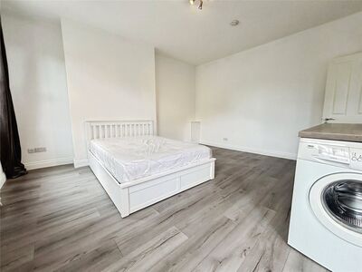 Flat to rent