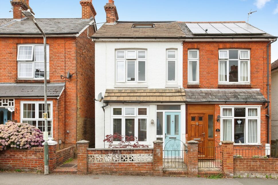 Main image of 3 bedroom Semi Detached House for sale, Southwood Road, Tunbridge Wells, Kent, TN4
