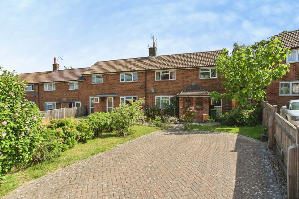 Main image of 2 bedroom End Terrace House for sale, Coneyburrow Road, Tunbridge Wells, TN2